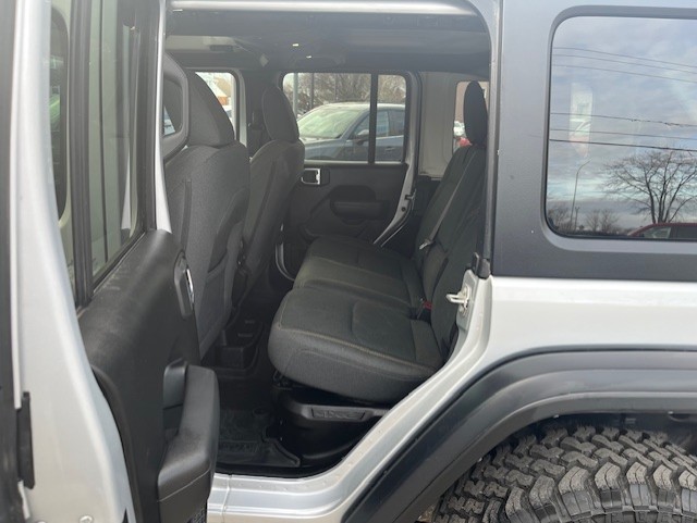 jeep Wrangler 4xe 2024 - 12