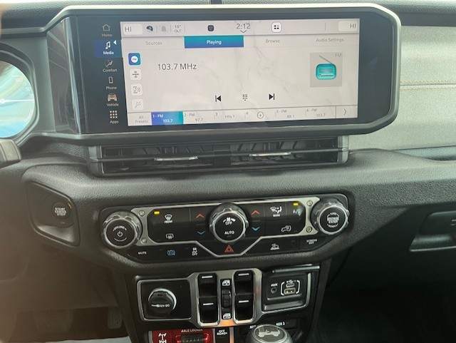 jeep Wrangler 4xe 2024 - 21