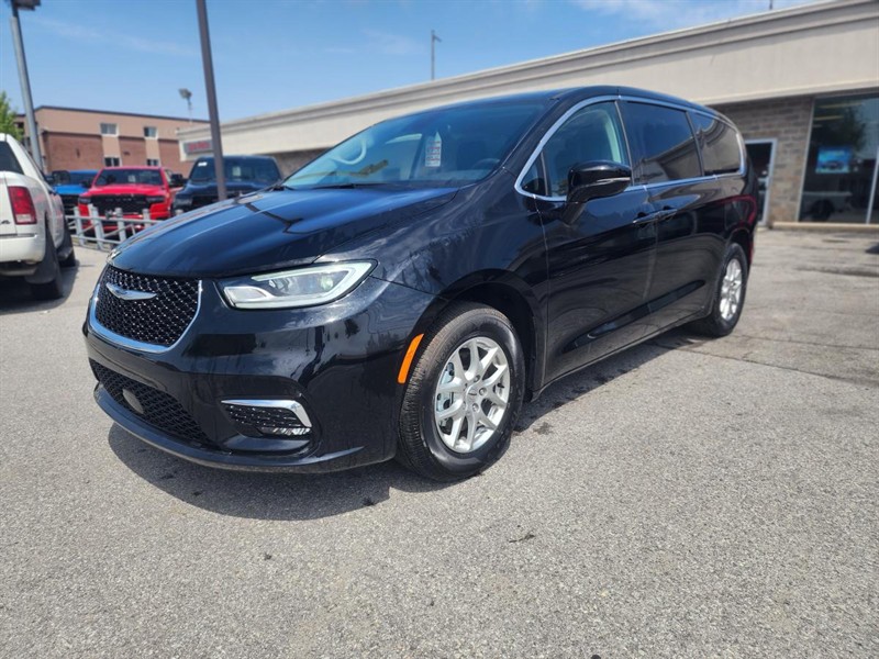 chrysler Pacifica 2024