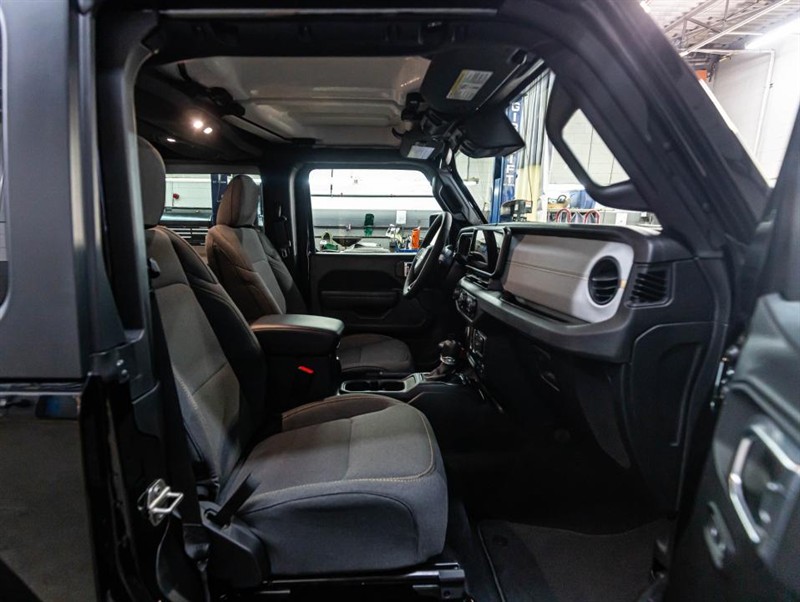 jeep Wrangler 2024 - 14
