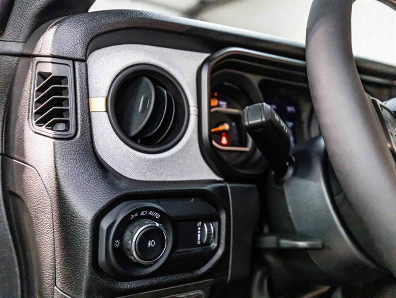 jeep Wrangler 2024 - 18