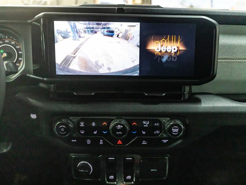 jeep Wrangler 2024 - 21
