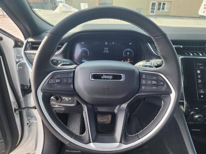 jeep Grand Cherokee 2025 - 16