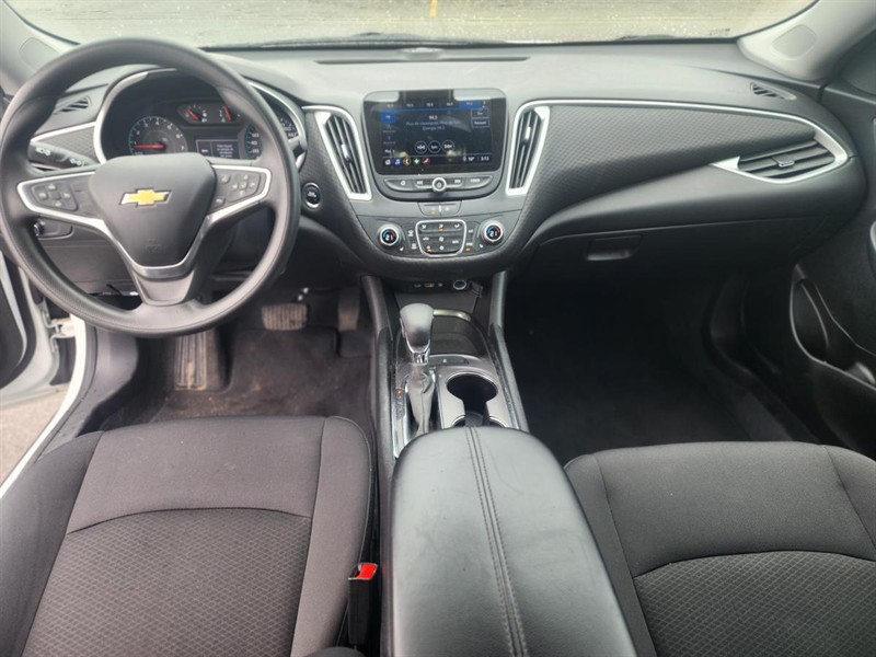 chevrolet Malibu 2022 - 8