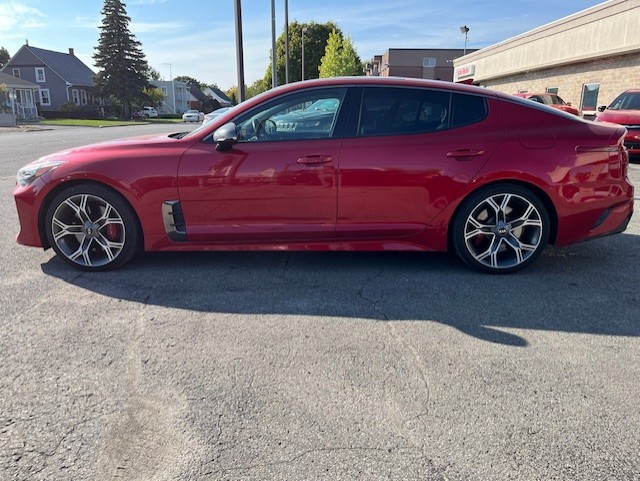 kia Stinger 2021 - 8