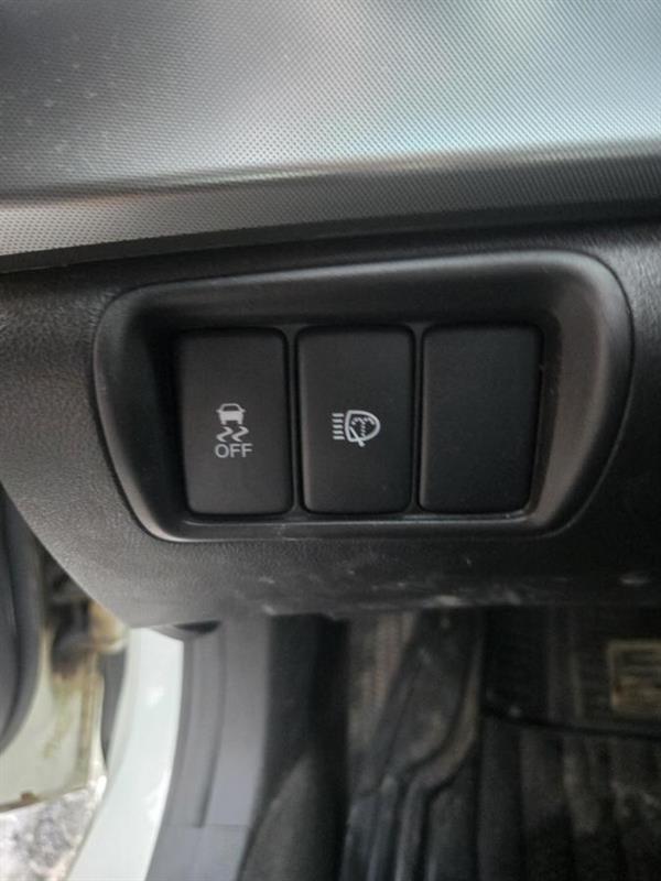 2010 Acura TL - Image 19