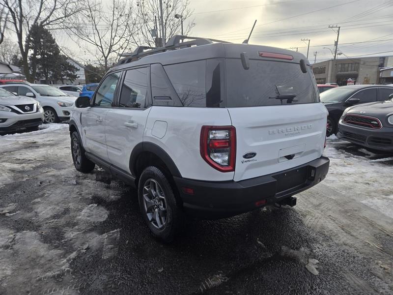 2022 Ford Bronco - Image 6