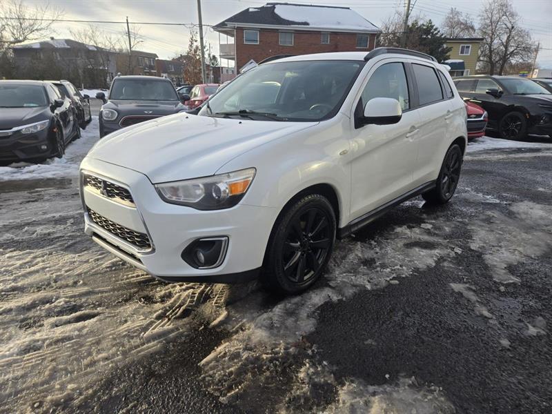 2014 Mitsubishi RVR - Image 3