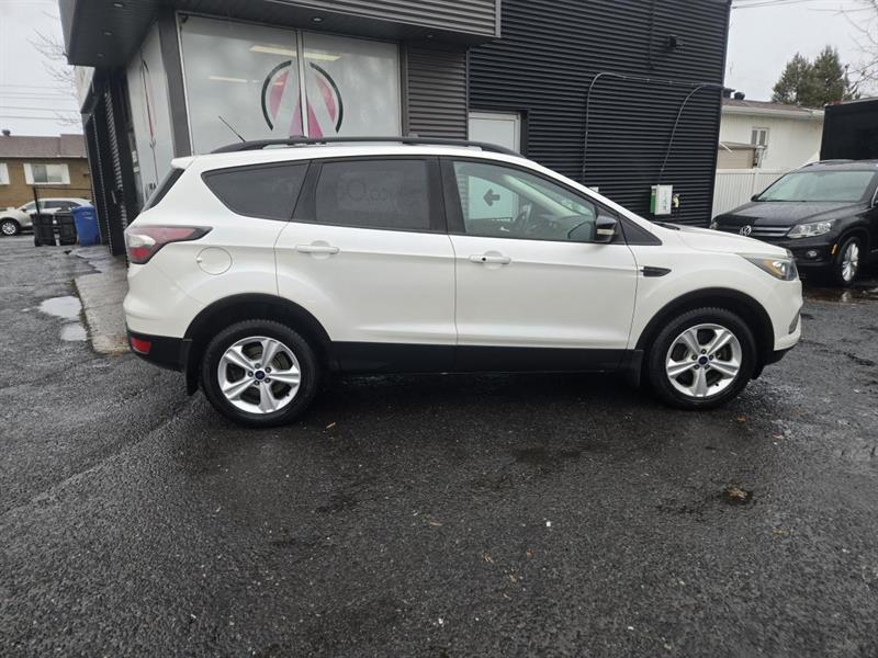 2017 Ford Escape - Image 9