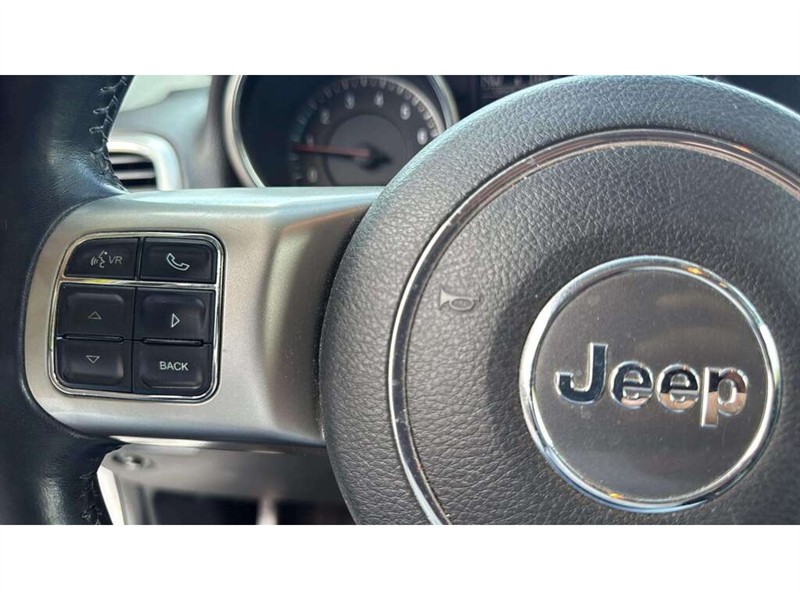 jeep Grand Cherokee 2013 - 12