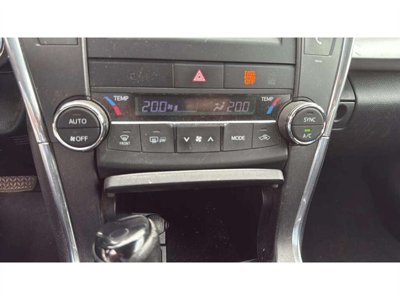toyota Camry Hybride 2017 - 16