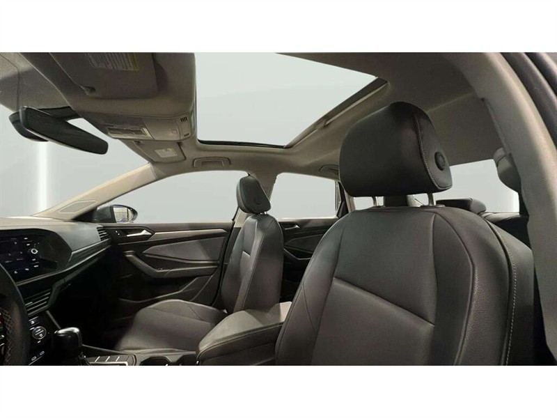 volkswagen Jetta 2021 - 13