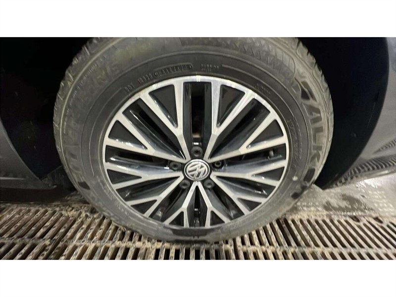 volkswagen Jetta 2021 - 23