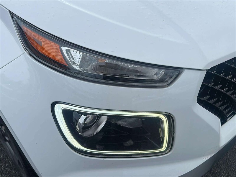 hyundai VENUE SEL/LIMITED 2023 - 9