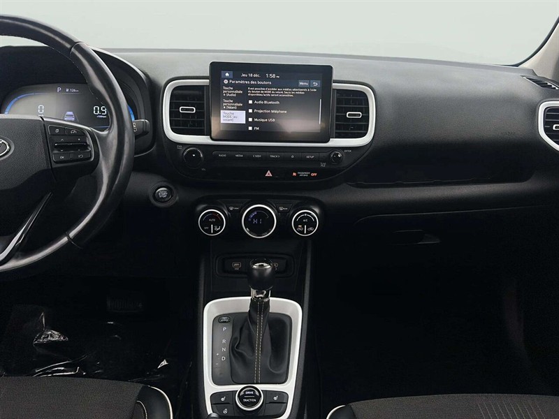 hyundai VENUE SEL/LIMITED 2023 - 15