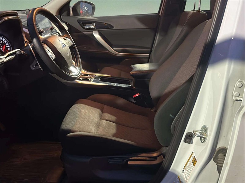 mitsubishi Eclipse Cross 2023 - 19