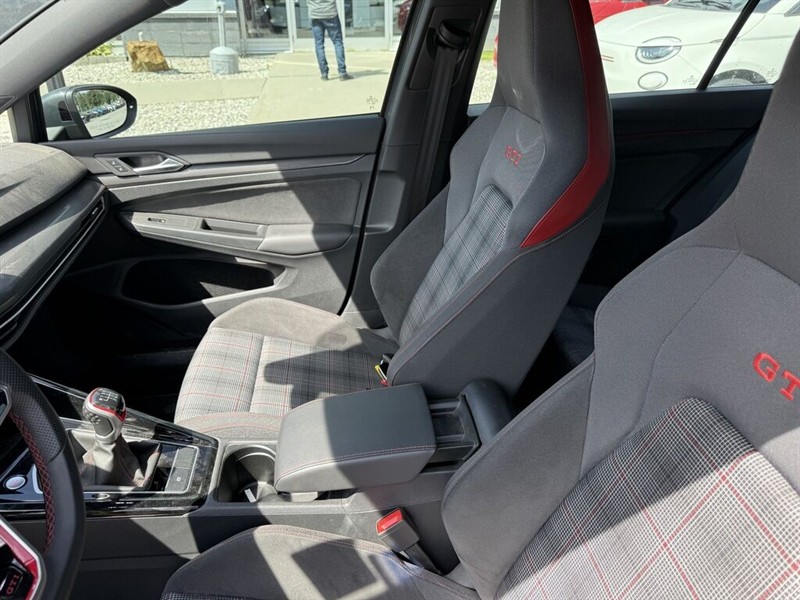 volkswagen Golf GTI 2023 - 22