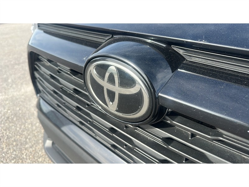 toyota RAV4 2023 - 11