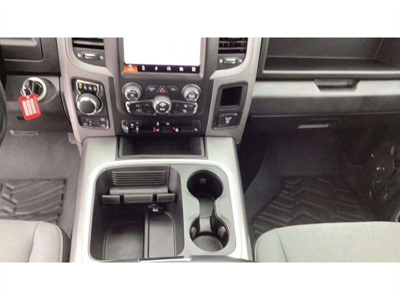 ram 1500 Classic 2023 - 15
