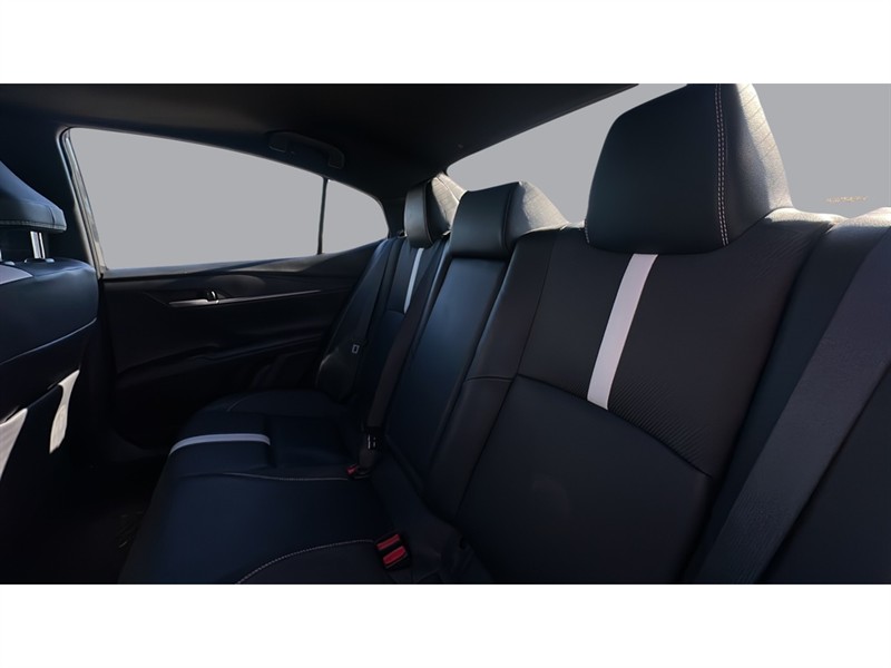toyota CAMRY HYBRIDE SE AMELIORE AWD 2025 - 20