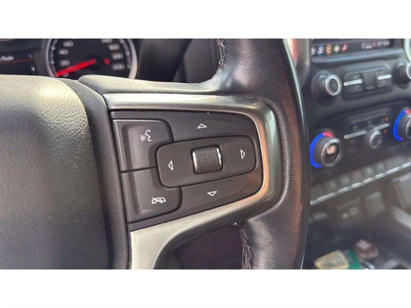 chevrolet Silverado 1500 2021 - 16