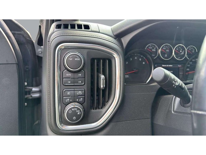 chevrolet Silverado 1500 2021 - 19