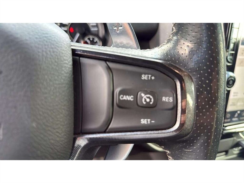 ram 1500 2022 - 15