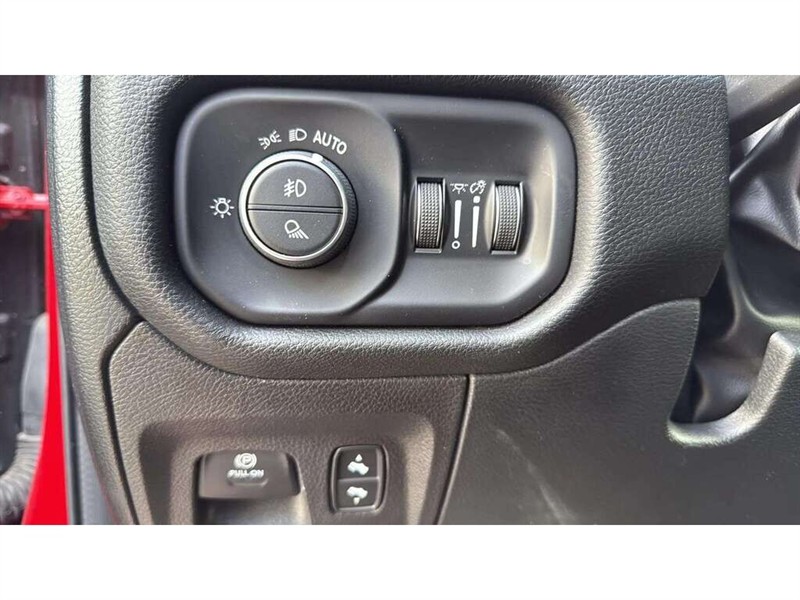 ram 1500 2022 - 18