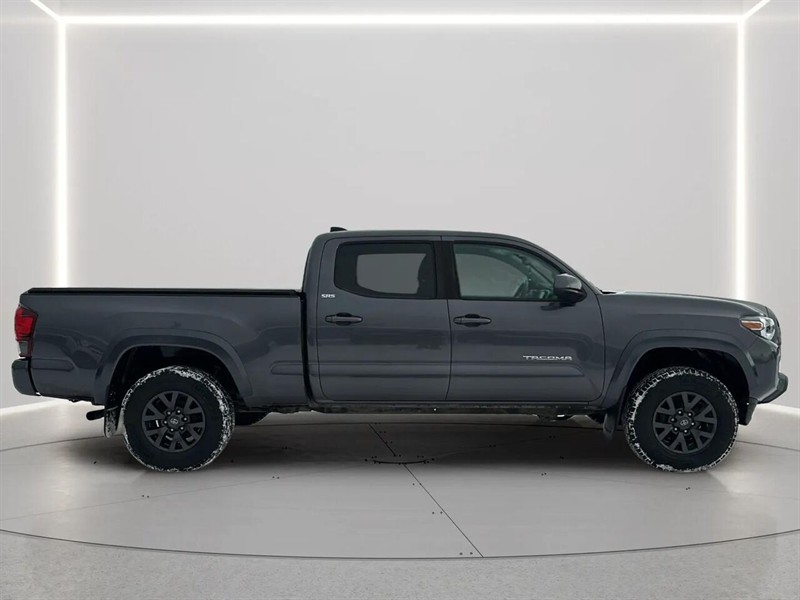 toyota TACOMA DBL CAB SR5/TRD 2022 - 6