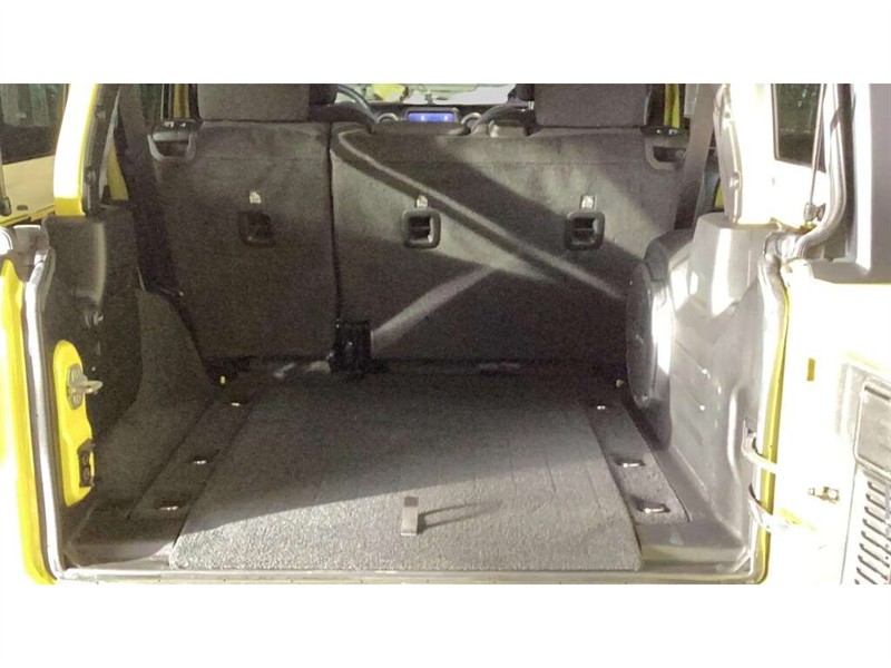 jeep Wrangler 2023 - 12