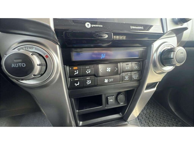toyota 4Runner 2021 - 19