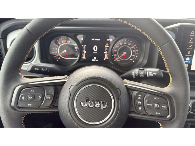 jeep Wrangler 2024 - 11