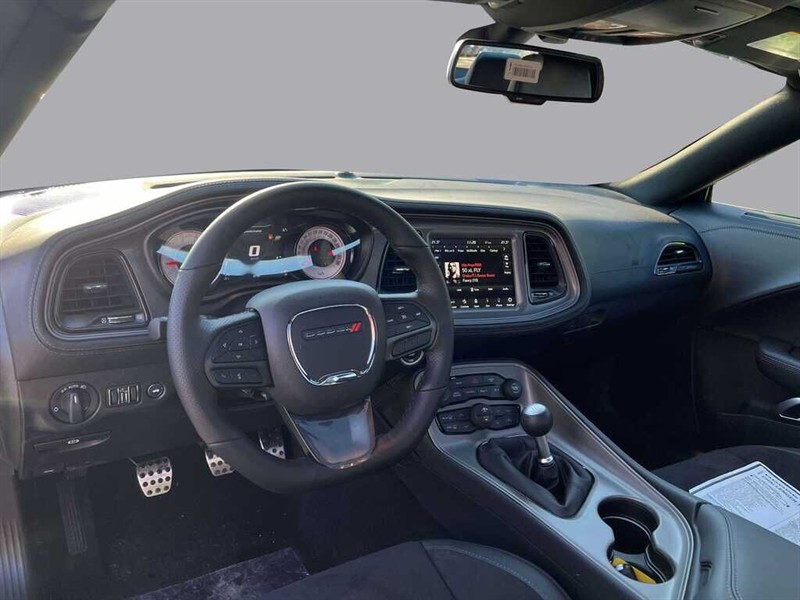 dodge Challenger 2023 - 9