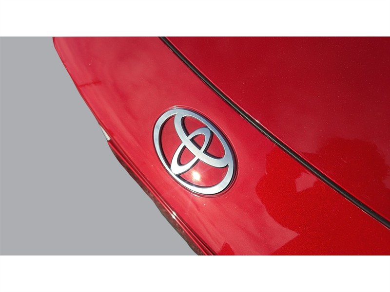 toyota Prius Plug-In Hybrid 2025 - 11