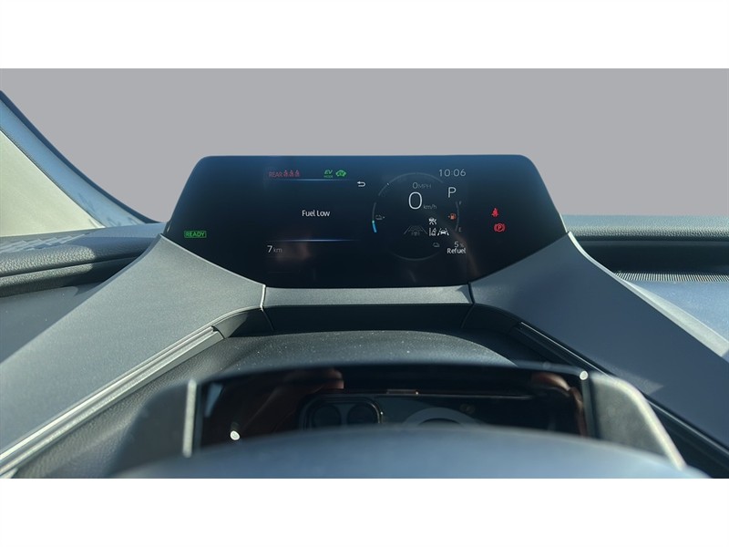 toyota Prius Plug-In Hybrid 2025 - 17