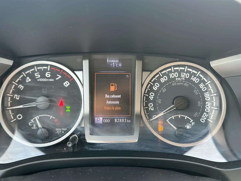 toyota TACOMA DBL CAB SR5/TRD 2022 - 14