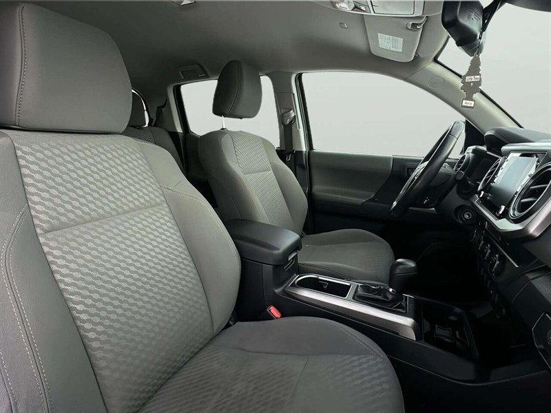 toyota TACOMA DBL CAB SR5/TRD 2022 - 21