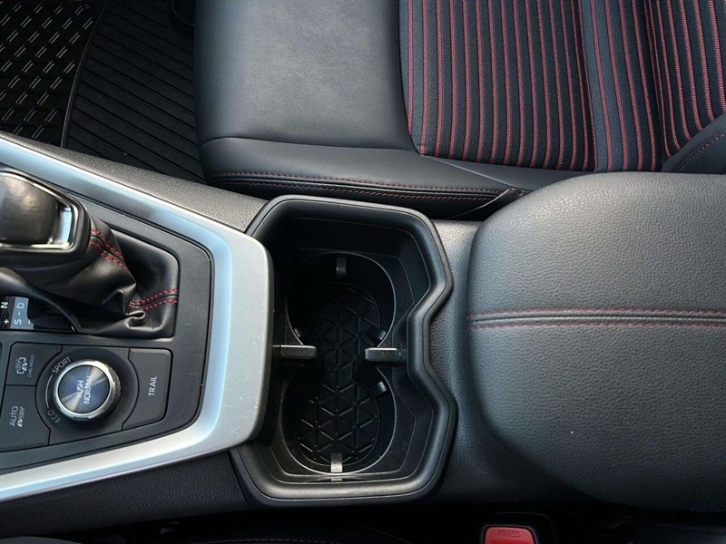 toyota RAV4 PLUG-IN HYBRID 2023 - 16