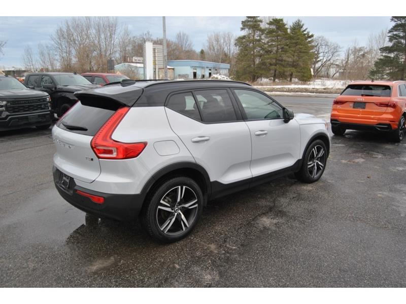 2022 Volvo C40 - Image 5