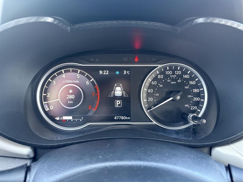 nissan Versa 2022 - 11