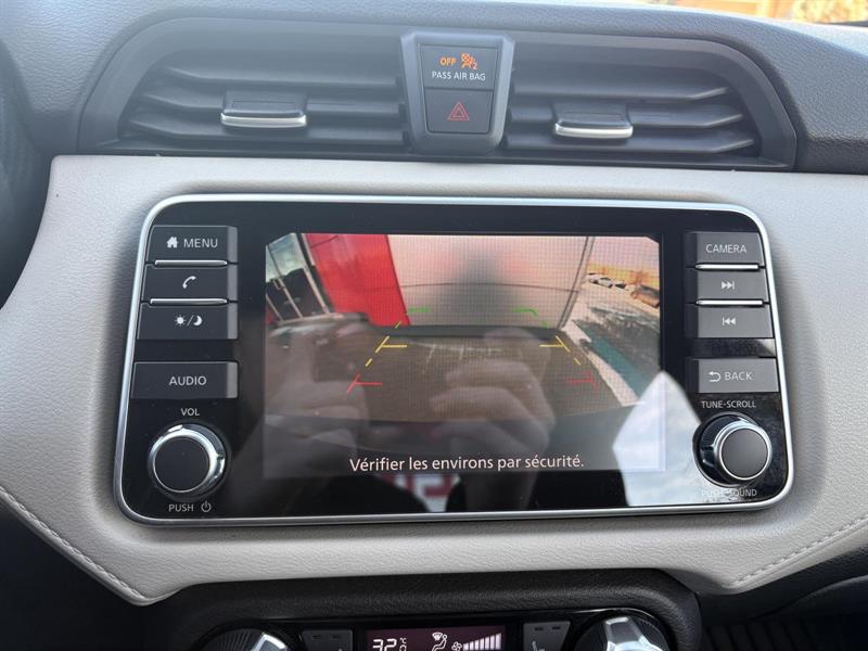 nissan Versa 2022 - 15