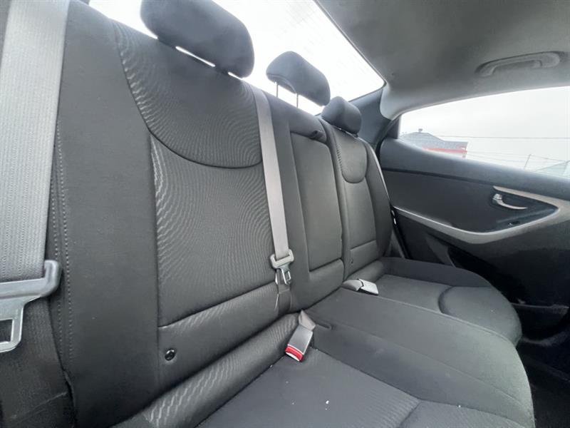 hyundai Elantra 2015 - 25