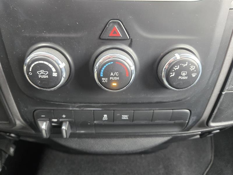 2018 Ram 1500 - Image 25