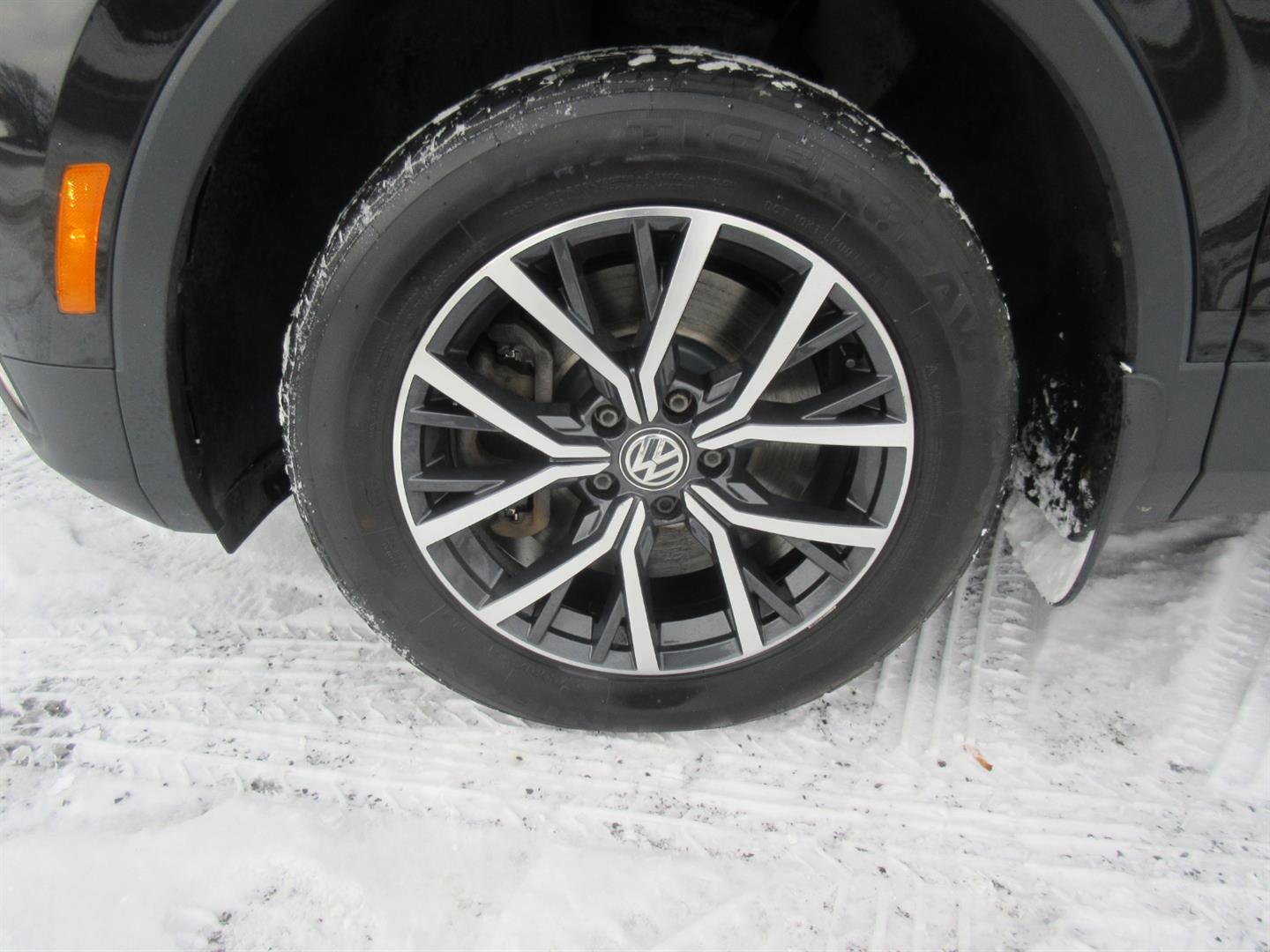 volkswagen Tiguan 2020 - 16