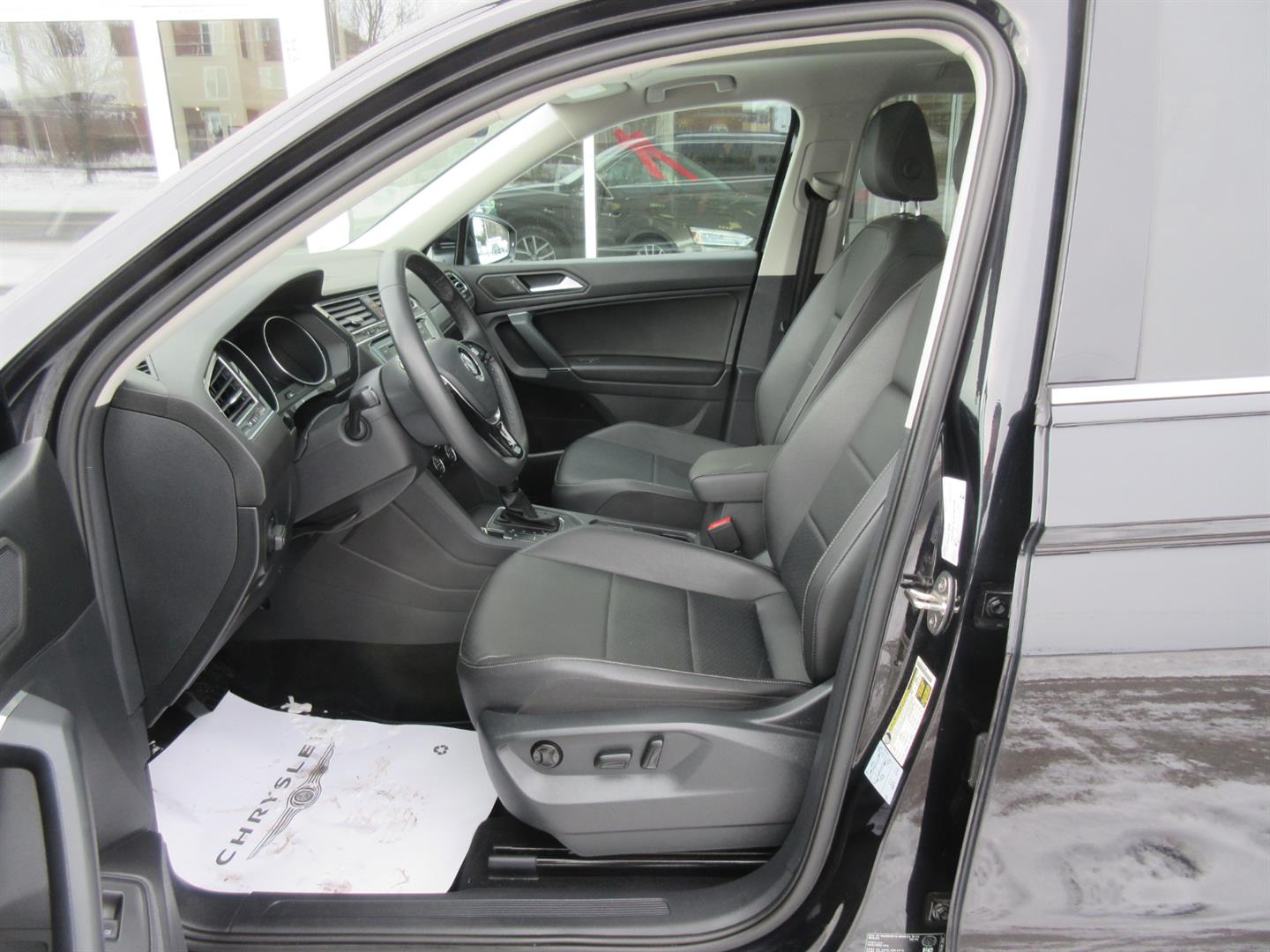 volkswagen Tiguan 2020 - 17