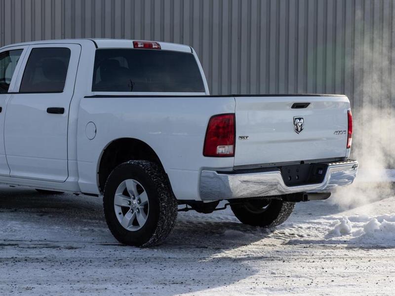 ram 1500 Classic 2023 - 12