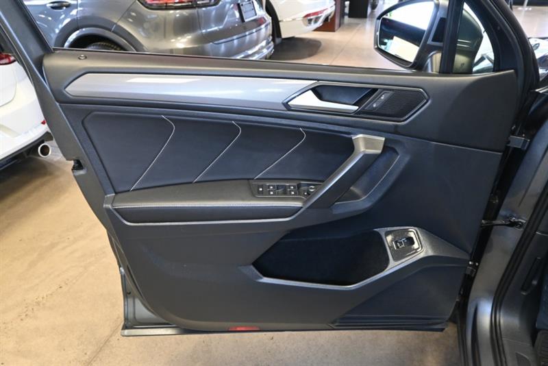 volkswagen Tiguan 2022 - 16