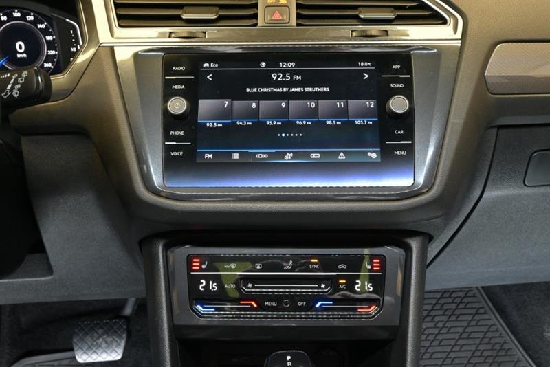 volkswagen Tiguan 2022 - 25