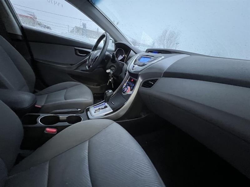 hyundai Elantra 2012 - 27
