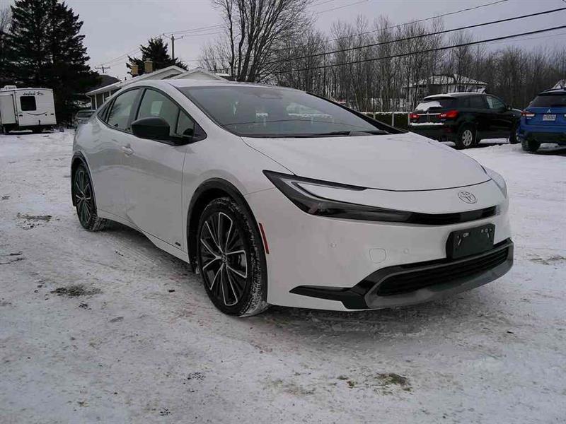 toyota Prius 2025